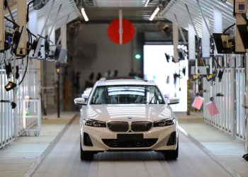 BMW, Elektrikli Araç Sürümünü Çin’in Talebi Nedeniyle 2 Katına Çıkardı