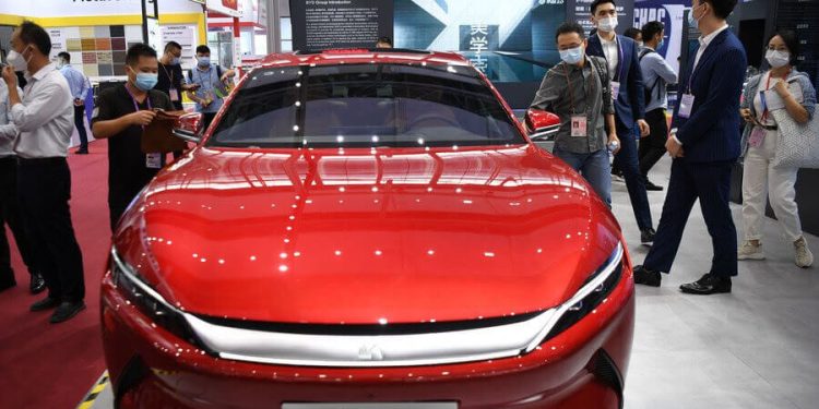 Çin: Ağustosta 500 Binden Fazla Elektrikli Araç Satıldı