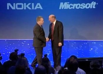 Microsoft ile Nokia, RIM’e Ortak Teklif Vermeyi Görüşüyor