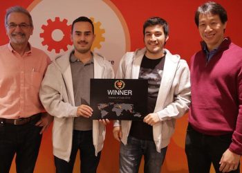 Masters of Code Hackathon Istanbul finalinde, Silikon Vadisi’ne Gitmeye ‘Mobil Bayi’ Projesi Hak Kazandı