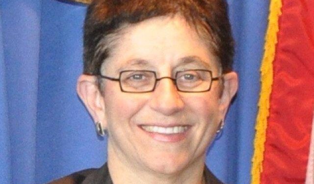 Gigi B.Sohn : FCC Olarak Evrensel Hizmeti, Kendimize Değil, Gerçekten İhtiyacı Olan Vatandaşlarımıza Götüreceğiz