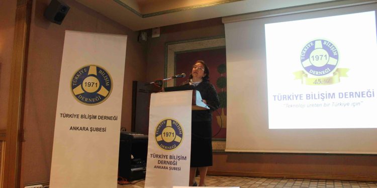 TBD Girişimci Kadınlara e-Öğrenme ile İş Kapısı Aralayacak