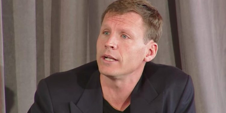 Silikon Vadisi Yatırımcısı Justin Caldbeck Kadın Girişimcilere Cinsel Tacizde Bulunduğunu Kabul Etti