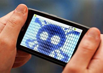 Haberiniz Olmadan WhatsApp Mesajlarınızı Okuyan ve Fotoğraf Çeken Casus Yazılım Keşfedildi