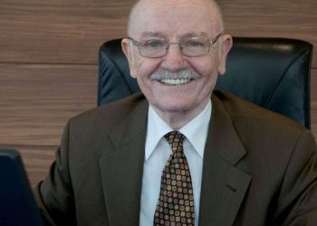 İnterneti Ülkeye İlk Getiren Hocamız, Prof.Dr.Oğuz Manas’ı Kaybettik