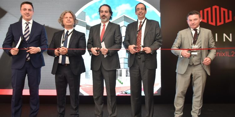 Equinix Yeni Veri Merkezini Açtı