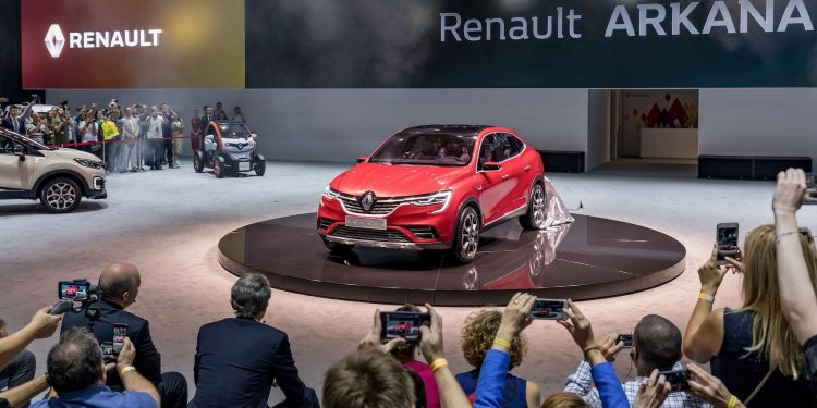 Renault ARKANA Dünyaya 2018 Moskova Uluslararası Otomobil Fuarı’nda Tanıtıldı