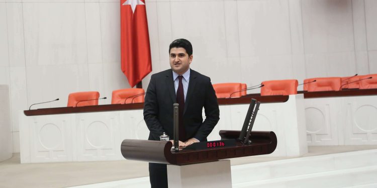 CHP Genel Başkan Yardımcısı Adıgüzel: “Vikipedi 17 Aydır Erişime Engelli”