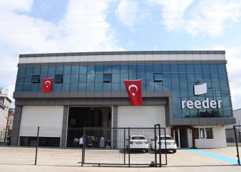 reeder Anadolu’ya Yerli Telefon Fabrikası Kuruyor