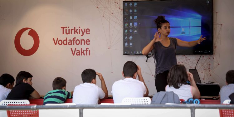 Vodafone, Erzincan’ın Köy ve Kasabalarına “Kodlama” Götürdü