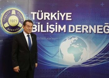 Bilişim Sektörü Dövizle Sözleşme Kararının Gözden Geçirilmesini Bekliyor