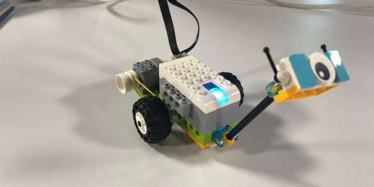 Eğitmenler Robotik Kodlama Eğitimi Aldı