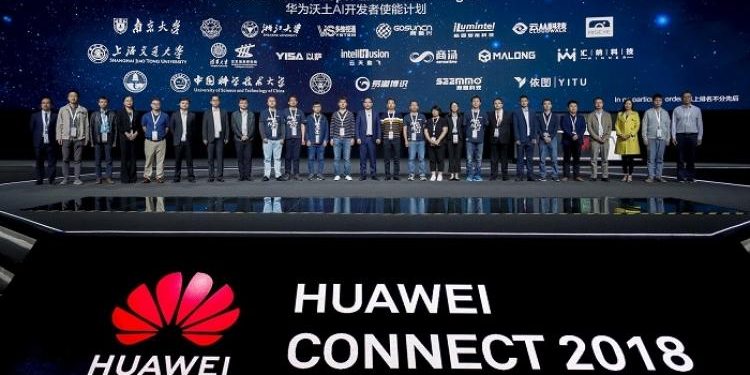 HUAWEI AI + Dijital Platformunu Duyurdu