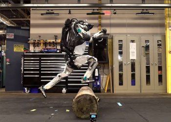 Robot Askerler mi Geliyor? Boston Dynamics’in Atlas Robotu Düşündürücü