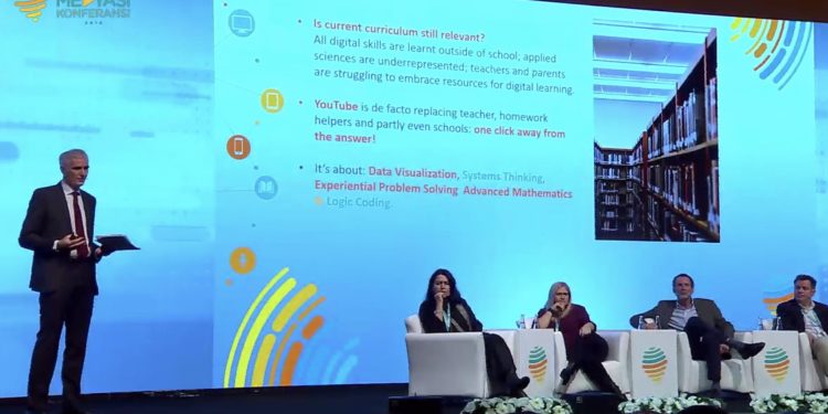Çocuk Medyası Konferansında “Dijital Eğitimi ve Doğru İçerik Seçimi” Konuşuldu