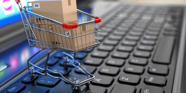 Kara Cuma alarmı: 2018’de popüler e-ticaret siteleri de veri hırsızı zararlı yazılımların hedefi oldu