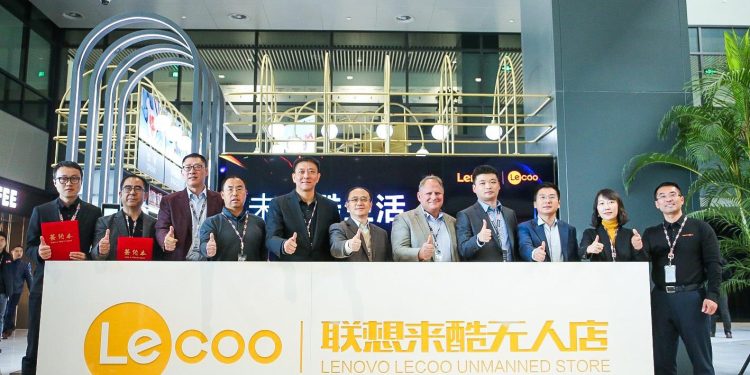 Lenovo Pekin’de İnsansız Dükkan Açtı