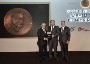 Koç Üniversitesi Rahmi Koç Bilim Madalyası, Biyomedikal Robotik Çalışmalar Yapan Prof.Dr.Metin Sitti’ye Verildi