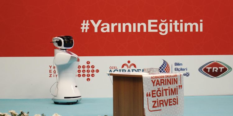 Yarının Eğitimi Zirvesi Yıldız Teknik Üniversitesinde Gerçekleştirildi
