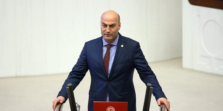 Yurtdışına Gidenlerin Sayısı 1 Yılda % 63 Arttı