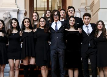 Edinburgh Dükü Uluslararası Ödül Programı’ndan 110 Okuldaki 1000 Başarılı Türk Gencine Ödül