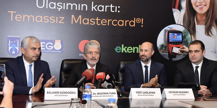 Ankara’da Temassız MasterCard Toplu Taşıma Uygulaması Başlatıldı