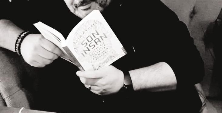 Tolga Yücel ile “Son İnsan” Kitabını ve Dijitalleşmenin İnsana Etkilerini Konuştuk