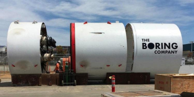 Elon Musk Boring’in ilk Test Tünelini Açtı