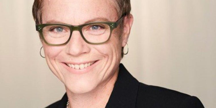 Netflix Ödüllü Çocuk Programları Yapımcısı Chris Nee ile İçerik Anlaşması İmzaladı