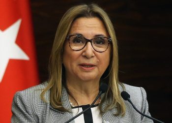 Bakan Pekcan, e-Ticarete Güven Damgasının Bu Ay Başlatılacağını Söyledi