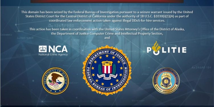 FBI 15 Tane Kiralık DDoS Sitesini Kapattı, Çalıştırıcıları Tutukladı, Kullanıcıları Uyardı