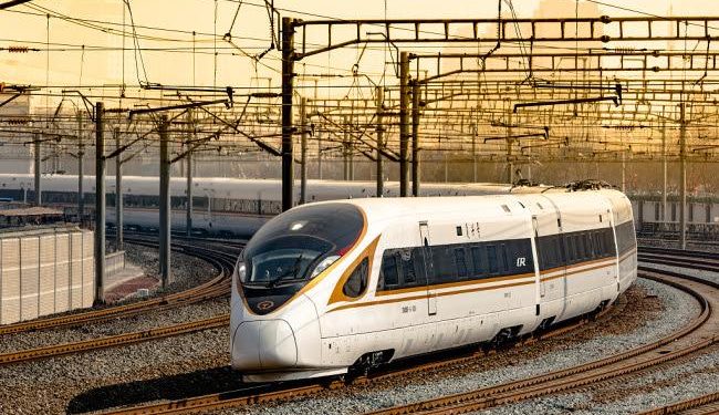 Çin Dünyanın İlk 350 km/saat Hızla Giden Otomatik Trenini Geliştiriyor