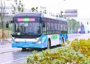 Sürücüsüz Akıllı Otobüs Hattı Orta Çin’de Deneme Sürüşüne Başladı