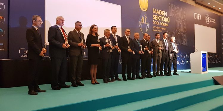 Bakan Fatih Dönmez, Madencilikte e-Maden Uygulamasına Geçileceğini Söyledi