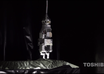 Toshiba, Fukushima Nükleer Reaktörünün Erimiş Yakıtını Araştırmak için Robot Yaptı