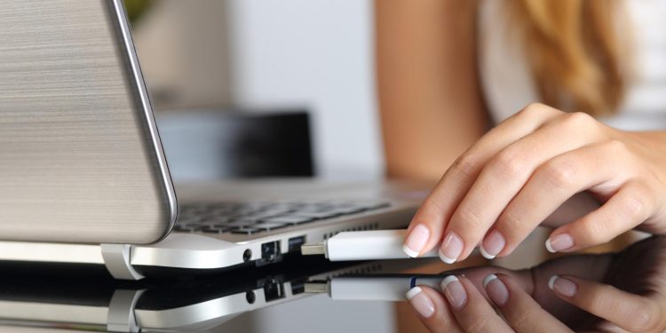 USB Bellekteki Verileri Korumanın 7 Yolu