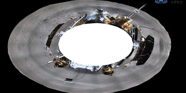 Chang’e-4 Ay’ın Karanlık Yüzünden Panoramik Fotoğraflar Gönderdi