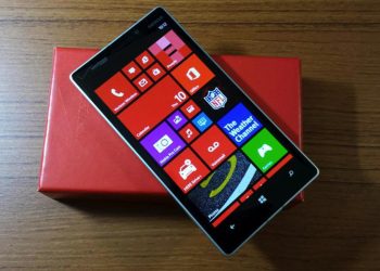 Microsoft Kullanıcılara “Windows Telefon Öldü, iPhone ya da Android’e Geçin” Dedi