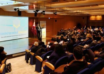 2023’te Türkiye’de Elektriğin En Ucuza Üretildiği Kaynaklar Güneş ve Rüzgar Olacak