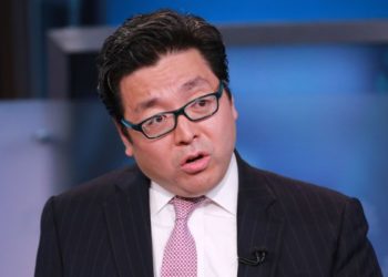 Tom Lee: Bitcoin’in Kredi Kartlarından Daha Çok İşlem Alacağını Öngörüyoruz