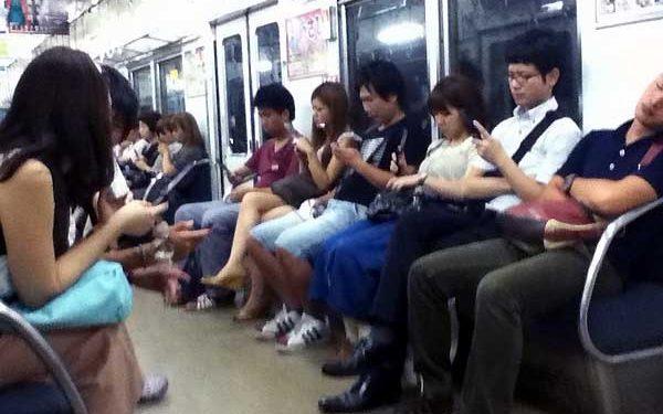 Metroda Kısmen Mobil İnternet Kullanılabilecek