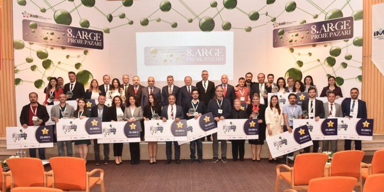 8. Kimyevi Maddeler ve Mamulleri Ar-Ge Proje Pazarı Ödülleri Sahiplerini Buldu