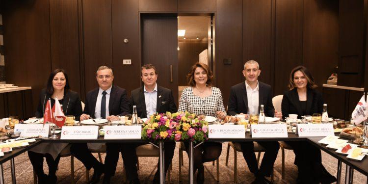 Çağrı Merkezi Sektörünün Sağladığı İstihdam 108 bin Kişiye Ulaştı