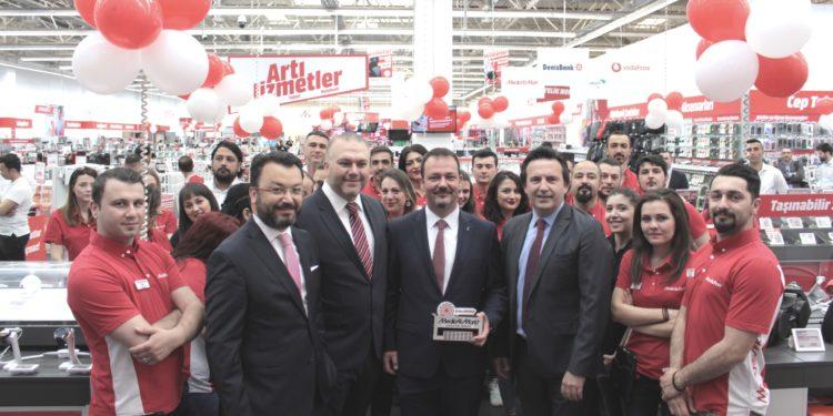 MediaMarkt Çanakkale’de İlk Mağazasını Açtı