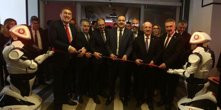 İTÜ Vodafone Future Lab Geleceğin Teknolojilerini Türkiye’de Geliştirecek