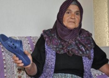 Anne Terliğinin Yerini Tekno Yasaklar Aldı : “İnternetini Keserim, Telefonuna El Koyarım”