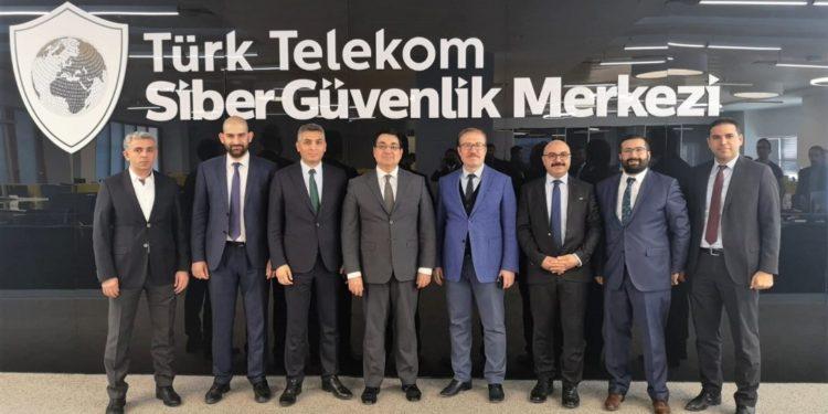 YEĞİTEK Genel Müdürü Türk Telekom Siber Güvenlik Merkezini Ziyaret Etti