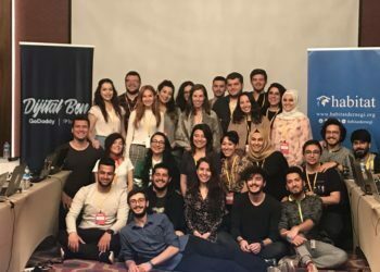 GoDaddy ve Habitat Derneği Türkiye’nin 10 ilinde “Dijital Ben” Projesini Başlattı