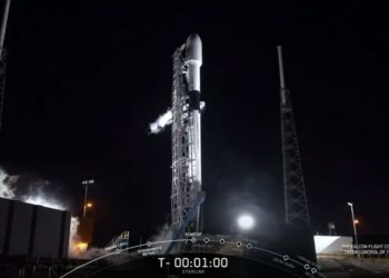 Musk İnternet Battaniyesi Projesi “Starlink” için, Dün Gece Uzaya 60 Uydu Yerleştirdi
