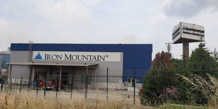 Iron Mountain Türkiye Deposu da Yandı
